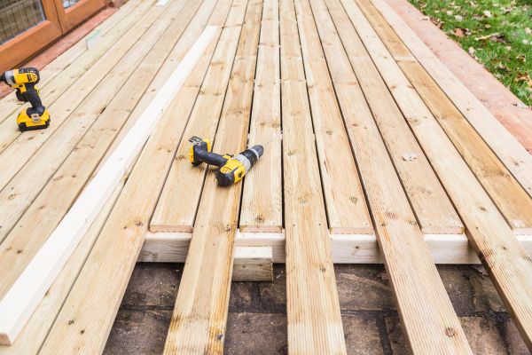 Cost of Damaged Deck Boards Repair in Visalia