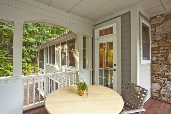 Cost of Covered Porch Installation in Visalia